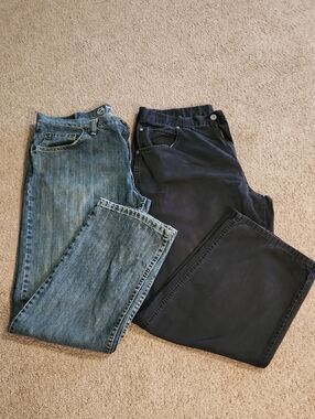 Magellan blue denim & Wrangler black work pants Men's Size 34 x 30. Soft Comfy